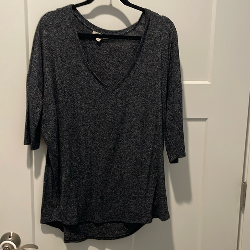 Express large three-quarter sleeve heathered black tunic top